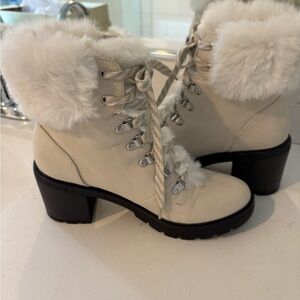 Women's Beige Faux Fur-Lined Lace-Up Boots